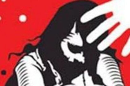 ఎలురు క్రైమ్: ఏలూరులో ఏలూరులో, సోదరి, సోదరి బాలికపై అత్యాచార యత్నం యత్నం, తప్పించుకున్న తప్పించుకున్న తప్పించుకున్న