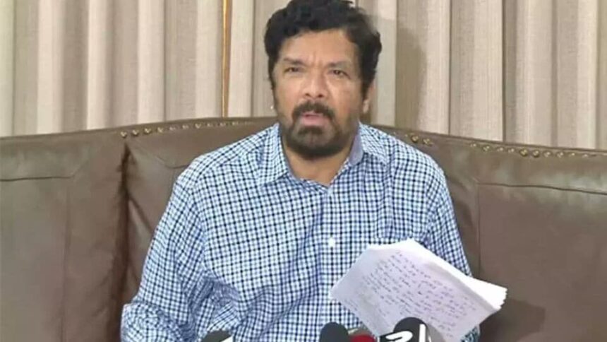 పోసాని కృష్ణ మురళి: హైదరాబాద్ లో పోసాని కృష్ణమురళి అరెస్ట్‌ అరెస్ట్‌