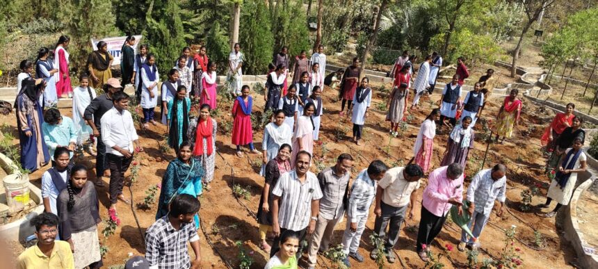 బి ఆర్ ఆర్ ఆర్ కళాశాల లో ఘనంగా శివాజీ జయంతి వేడుకలు