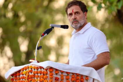 "రెండు ఇండియాస్ సృష్టించబడుతున్నాయి, ఒకటి సంపన్నులకు, మరొకటి ...": రాహుల్ గాంధీ