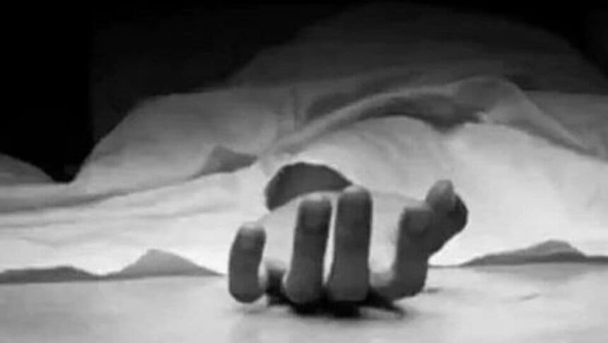 వారంగల్ న్యూస్: హాస్టల్ గదిలో అగ్రికల్చర్ స్టూడెంట్ సూసైడ్ సూసైడ్