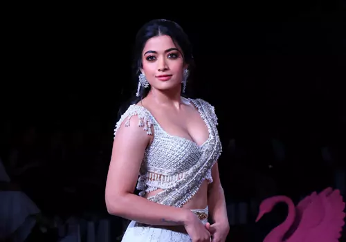 విజయ్ ని రష్మిక పిలిచే ముద్దుపేరు ముద్దుపేరు ఏంటో ..?