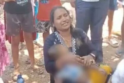 Warangal srsp కాలువ: వరంగల్ వరంగల్ ఎస్సార్ఎస్పీ లోకి దూసుకెళ్లిన దూసుకెళ్లిన కారు-రెండేళ్ల బాబు బాబు, తండ్రి, కూతురు కూతురు కూతురు కూతురు