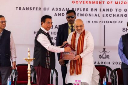 అస్సాం రైఫిల్స్ ఐజాల్ ల్యాండ్‌ను ఖాళీ చేస్తాడు, అమిత్ షా అభివృద్ధికి పిలుపునిచ్చారు