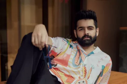 'ఆంధ్ర కింగ్ తాలూకా' అని అని హీరో రామ్!