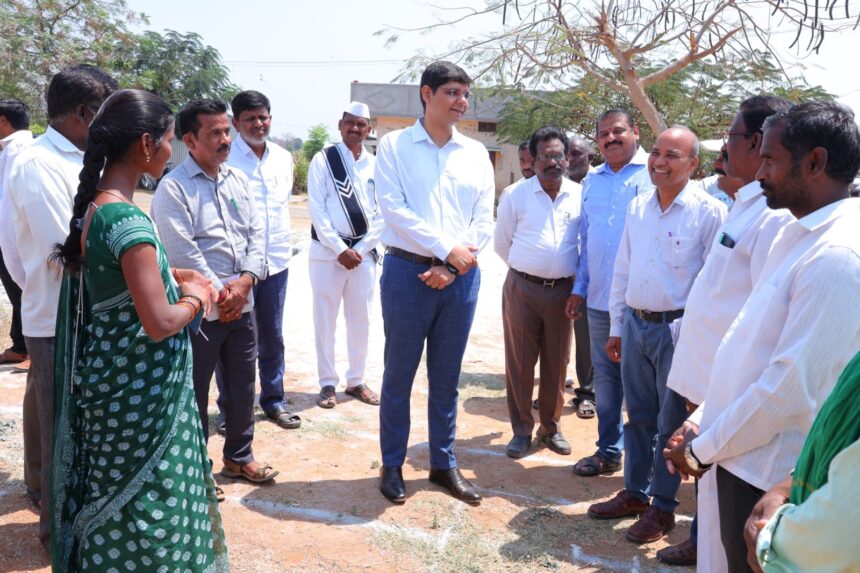 ఇందిరమ్మ ఇండ్లు త్వరగా నిర్మించుకోవాలి నిర్మించుకోవాలి: కలెక్టర్