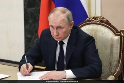 ఉక్రెయిన్‌తో 30 రోజుల కాల్పుల విరమణకు అనుకూలంగా, కానీ "సూక్ష్మ నైపుణ్యాలు ఉన్నాయి": పుతిన్