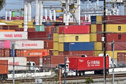 కెనడా యుఎస్ స్టీల్, అల్యూమినియం సుంకాలపై WTO ఫిర్యాదును ప్రారంభించింది