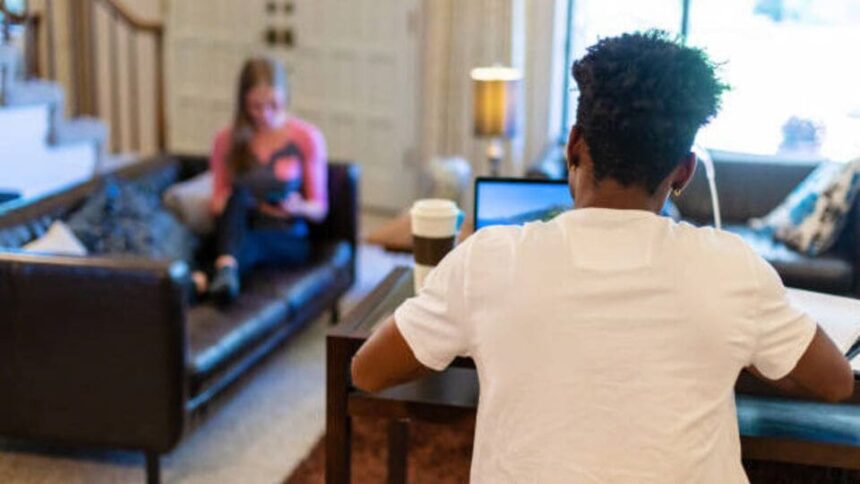 కో లివింగ్ పేరుతో కొత్త కొత్త దందా ..