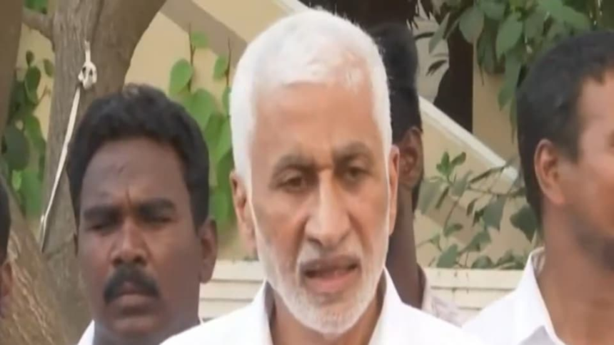 జగన్ చుట్టూ కోటరీ కోటరీ, విరిగిన మసస్సు మళ్లీ అతుక్కోదు- విజయసాయిరెడ్డి విజయసాయిరెడ్డి సంచలన- వ్యాఖ్యలు- కోటరీ చుట్టూ జగన్ రాజకీయ గందరగోళం మాజీ ఎంపి విజయసాయి రెడ్డి వ్యాఖ్యలతో, ఆంధ్ర ప్రదేశ్ ప్రదేశ్ న్యూస్