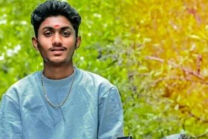 పెద్దపల్లి జిల్లాలో పరువు పరువు హత్య కలకలం కలకలం కలకలం పుట్టిన రోజే యువకుడి దారుణ దారుణ హత్య హత్య హత్య హత్య- గౌరవ హత్యలు పెడ్డపల్లి జిల్లాలో కదిలించు అతని పుట్టినరోజున యువకుడి క్రూరమైన హత్య, తెలంగాణ న్యూస్