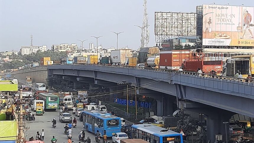 బెంగళూరు ఎయిర్ పోర్ట్ పోర్ట్ దారిలో వన్ వే టోల్ రూ రూ .120 .. ఏ వాహనానికి ఎంత ఎంత?