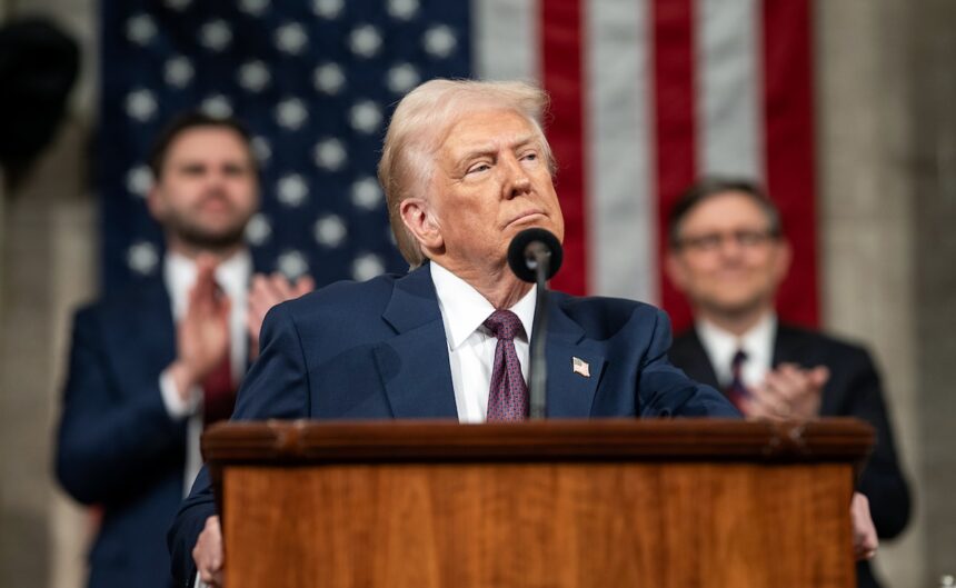 భారతదేశ ఉదాహరణతో, యుఎస్ ఓటు ఎలా మార్చడానికి డొనాల్డ్ ట్రంప్ పెద్ద ఎత్తుగడ