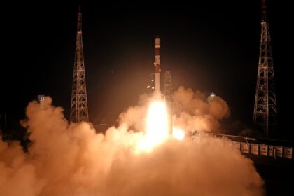 భారతదేశం 2015 నుండి విదేశీ ఉపగ్రహాలను ప్రారంభించడానికి 143 మిలియన్ డాలర్లు