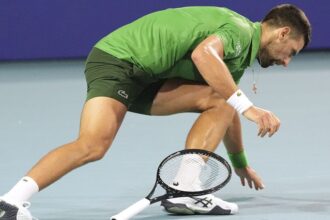 మయామి ఓపెన్ జొకోవిక్ మెన్సిక్: జకోవిచ్ సెంచరీ మిస్ .. షాక్ ఇచ్చిన 19 ఏళ్ల ఏళ్ల కుర్రాడు .. మెన్సిక్ దే మియామి మియామి మియామి