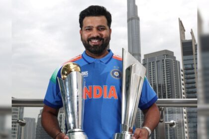 మాజీ ఇండియా స్టార్ రోహిత్ శర్మను ఎంఎస్ ధోనితో పోలుస్తుంది, "మనస్తత్వం లో తరాల మార్పు ..."