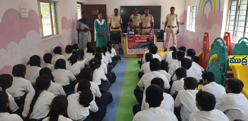 మోసపూరితమైన మోసపూరితమైన, యాప్ యాప్ లతో జాగ్రత్త - ముద్రా న్యూస్