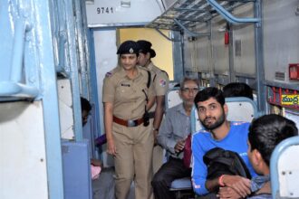 రైలు ప్రయాణీకులకు అదనపు భద్రతా భద్రతా