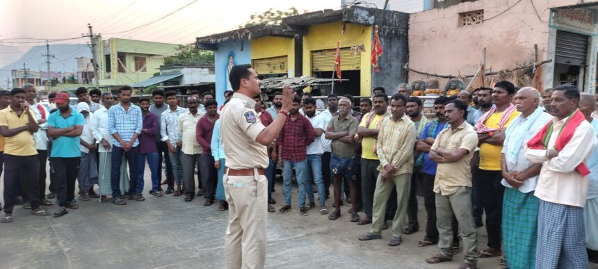 శాంతి భద్రతలకు విఘాతం కలిగిస్తే కఠిన చర్యలు చర్యలు: మంథని సి.ఐ.