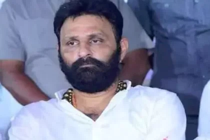 సినీ నిర్మాత కొడాలి కొడాలి నాని ఆరోగ్య పరిస్థితి విషమం..ముంబై కి కి కి కి