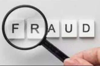 సైబర్ క్రైమ్: సైబర్ సైబర్ రూ రూ .50 లక్షలు లక్షలు వృద్ధ వృద్ధ దంపతుల ఆత్మహత్య- కర్ణాటక వృద్ధ జంట సైబర్ మోసానికి 50 లక్షల రూపాయలను కోల్పోయిన తరువాత ఆత్మహత్యతో మరణిస్తారు,