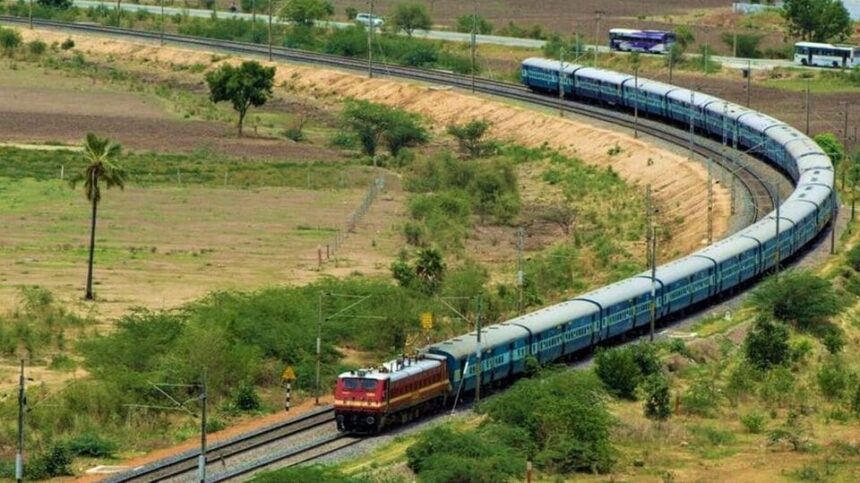 హోలీ స్పెషల్ రైళ్లు 2025: హోలీ హోలీ పండగ - విజ‌య‌వాడ విజ‌య‌వాడ మీదుగా ప్రత్యేక రైళ్లు, ఇవిగో ఇవిగో ఇవిగో