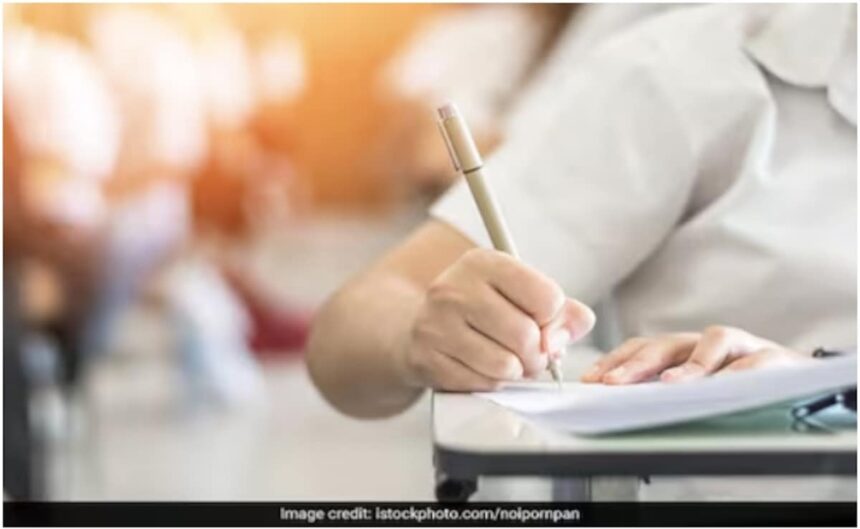 JEE మెయిన్ 2025 సెషన్ 2 లైవ్ అప్‌డేట్స్: సెషన్ 2 డే 1 పరీక్ష యొక్క సబ్జెక్ట్ వారీ విశ్లేషణను తనిఖీ చేయండి