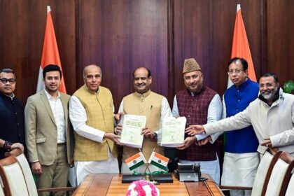 Waqf బిల్లు: వక్ఫ్ బిల్లుకు ఎవరు ఎవరు ఇస్తారు ఇస్తారు, ఎవరు ఎవరు? బీజేపీకి సంఖ్యాబలం సంఖ్యాబలం?