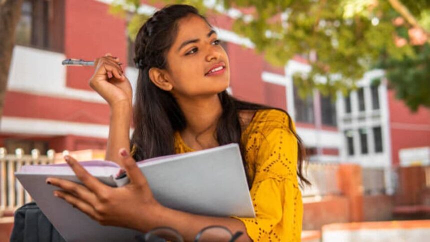 ఇంటర్ తర్వాత తెలంగాణలో ఎలాంటి కోర్సులు కోర్సులు అందుబాటులో అందుబాటులో .. ఏది ఏది చదివితే?