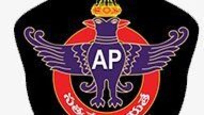 'ఏపీకి వచ్చిన పాక్ పాక్ వెంటనే వెళ్లిపోవాలి వెళ్లిపోవాలి'