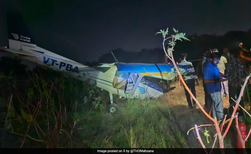 గుజరాత్‌లో ప్రైవేట్ ట్రైనర్ విమానం క్రాష్, పైలట్ గాయపడ్డారు