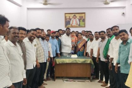 ఘనంగా ప్రభుత్వ విప్ విప్ లక్ష్మణ్ సతీమణి సతీమణి జన్మదిన వేడుకలు