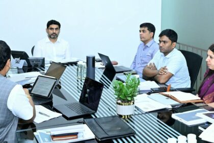 జూన్‌లోపు విద్యాశాఖలో సంస్కరణల పూర్తి పూర్తి చేయాలి ..