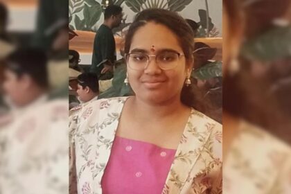డెంటల్ స్టూడెంట్ (20) బెంగళూరులో ఆత్మహత్య ద్వారా మరణిస్తాడు, పరీక్షా ఒత్తిడి కారణంగా