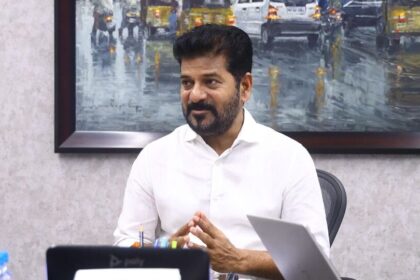 తెలంగాణ వర్షాలు: తెలంగాణలో పలుచోట్ల పలుచోట్ల భారీ వర్షాలు .. సీఎం సీఎం కీలక ఆదేశాలు ఆదేశాలు .. అధికారులు అధికారులు అధికారులు అధికారులు