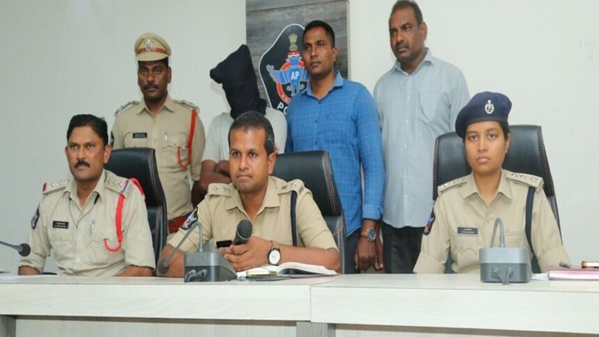 పవన్ కల్యాణ్ చిన్న కుమారుడిపై అసభ్యకర పోస్టులు పోస్టులు, అల్లు అర్జున్ ఫ్యాన్ ఫ్యాన్ అరెస్ట్