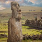 ప్రపంచవ్యాప్తంగా 8 మర్మమైన ఆకర్షణలు మరియు వాటి వెనుక ఉన్న వికారమైన కథలు