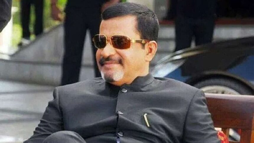 బెంగళూరులో ఫేమస్ ఫేమస్ అండర్ వరల్డ్ డాన్ ముత్తప్ప రాయ్ కుమారుడిపై కాల్పులు