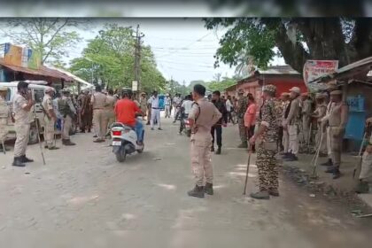 బెంగాల్ ఉద్రిక్తత మధ్య, అస్సాం యొక్క సిల్‌చార్‌లో వక్ఫ్ చట్టం వద్ద రాతి విసిరేయడం నిరసన
