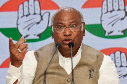 మణిపూర్ హింసపై విచారణను కాంగ్రెస్ కోరుతుంది, సెంటర్‌ను టేబుల్ వైట్ పేపర్‌కు అడుగుతుంది