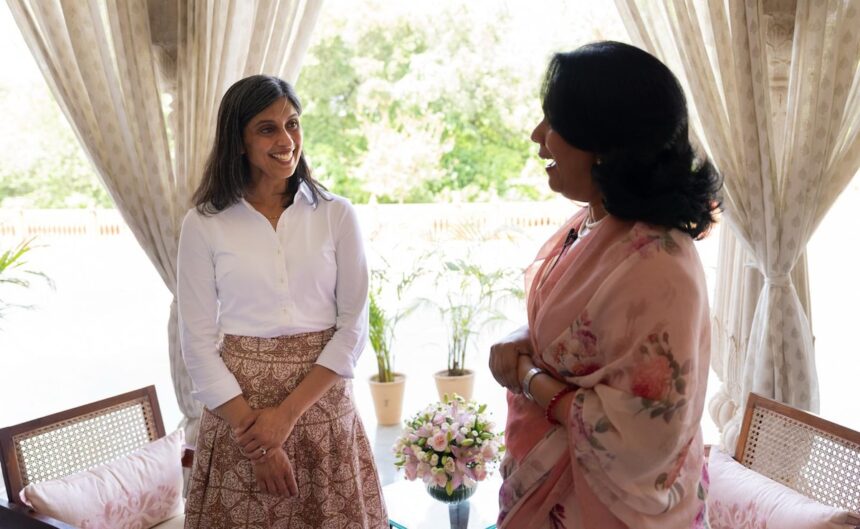 వాన్స్ పిల్లలు భారతదేశంతో ఎలా ప్రేమలో పడ్డారు