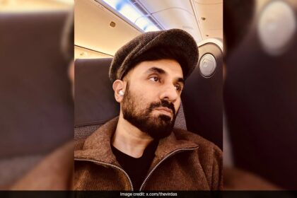 హాస్యనటుడు వీర్ దాస్ ఎయిర్ ఇండియా పేలుడు