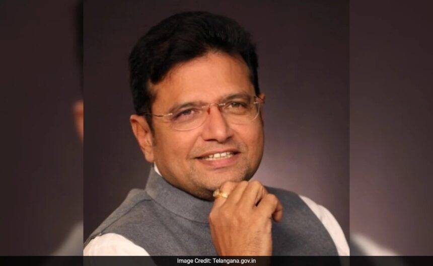 హైదరాబాద్ యూనివర్శిటీ ల్యాండ్ రోపై మంత్రి