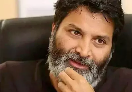 అతన్ని పొలిటికల్ లీడర్ కాపాడుతున్నాడు