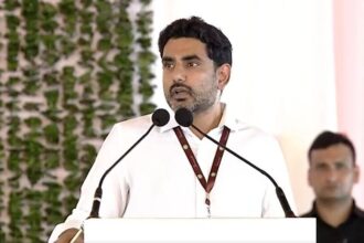 అమరావతి అన్ స్టాపబుల్ .. ఆపడానికి, పీకడానికి, పీకడానికి ఎవరి పెరటి పెరటి మొక్కకాదు: లోకేష్ లోకేష్