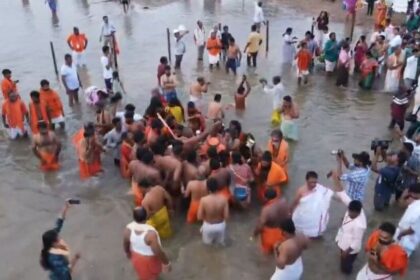 కాళేశ్వరంలో సరస్వతి నవరత్నమాల .. స్తోత్రంతో స్తోత్రంతో తొమ్మిది హారతులు .. ఇవీ ఇవీ ..!