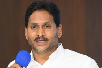 కూటమిపై ప్రజల్లో వ్యతిరేకత వ్యతిరేకత వ్యతిరేకత !! వచ్చే ఏడాది ఏడాది ప్లీనరీ ఆ తర్వాత ప్రజల్లో పాదయాత్ర ప్రకటించిన వైఎస్‌ జగన్‌ జగన్‌