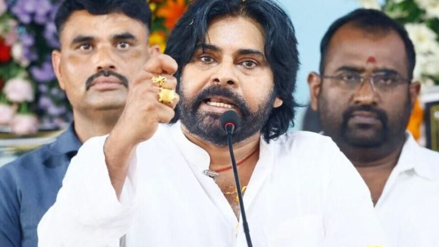 థియేటర్ల బంద్‌ ప్రకటన ప్రకటన వెనుక జనసేన నేతలున్నా నేతలున్నా .. టిక్కెట్‌ టిక్కెట్‌ ధర పెంచాలంటే ఫిలిం ఛాంబర్‌నే పవన్ పవన్ పవన్ పవన్