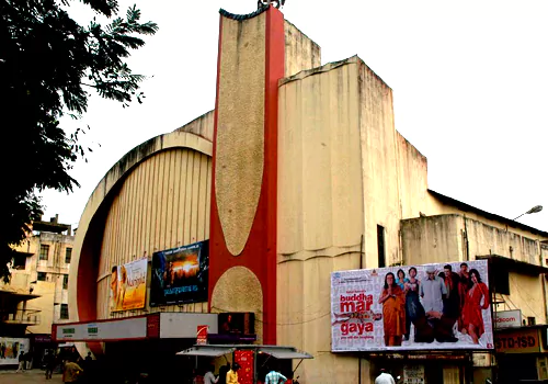 థియేటర్ల విషయంలో నిర్మాతలు తీసుకున్న కీలక నిర్ణయాలు నిర్ణయాలు!