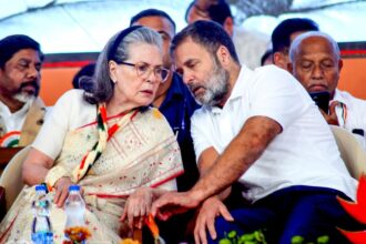 నేషనల్ హెరాల్డ్ కేసులో సోనియా, రాహుల్‌కు దిల్లీ కోర్టు నోటీసులు నోటీసులు